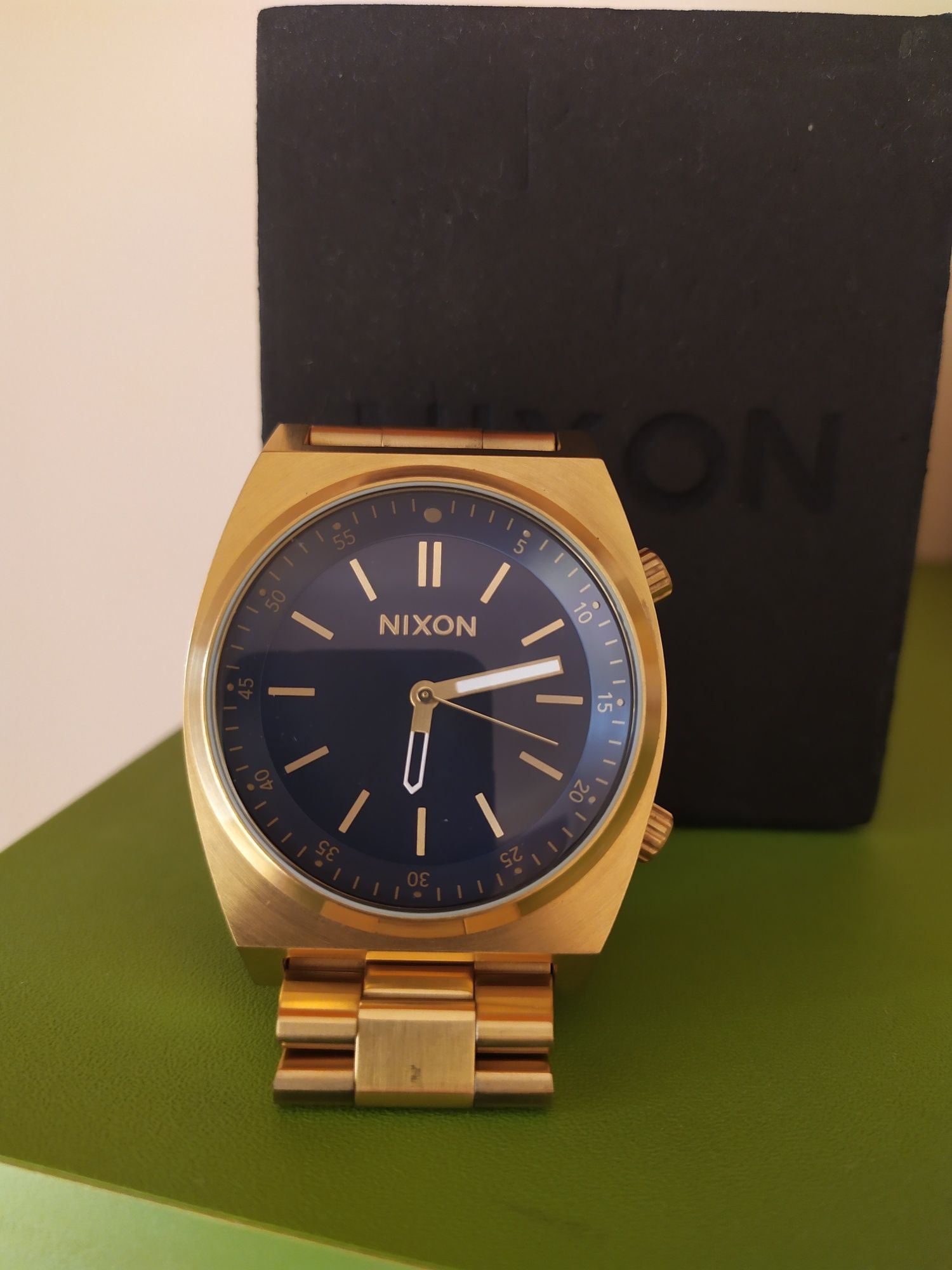 NIXON Men's Brigade Stainless Steel Japanese