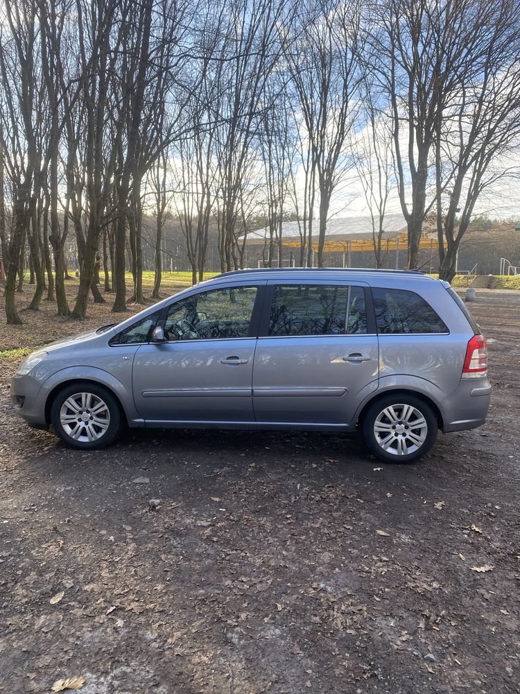 Opel Zafira B 1.7D