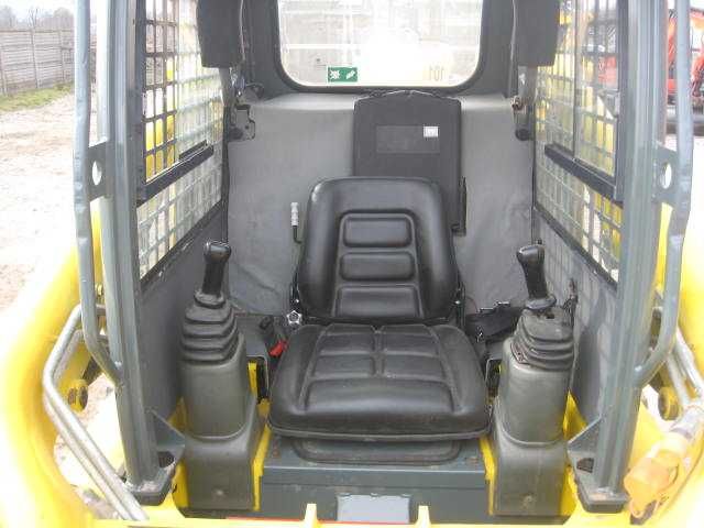 Mini Ładowarka WACKER NEUSON 701S z 2014r.