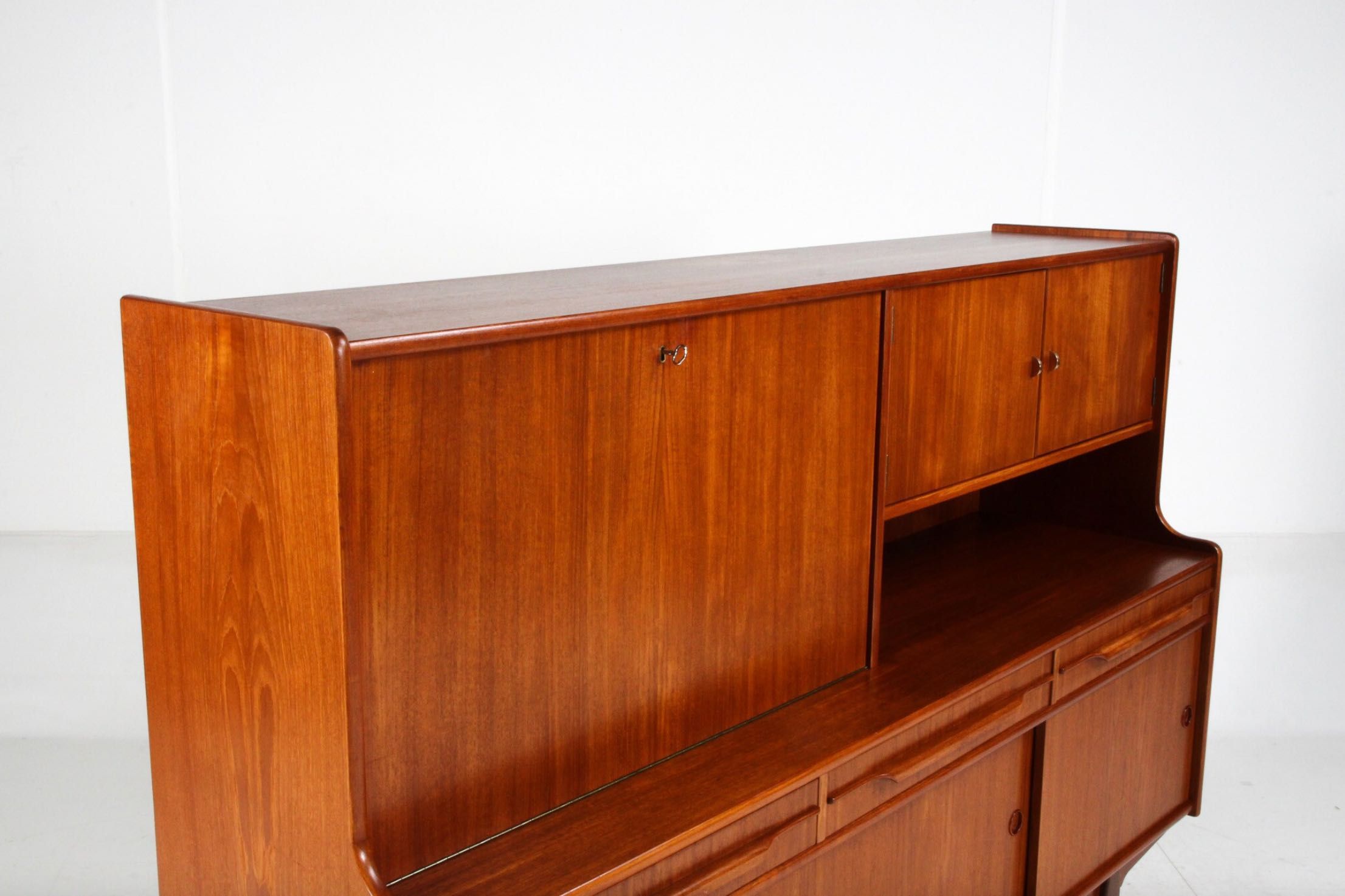 Kredens sideboard highboard tekowy - Dania 1960s vintage przepiękny