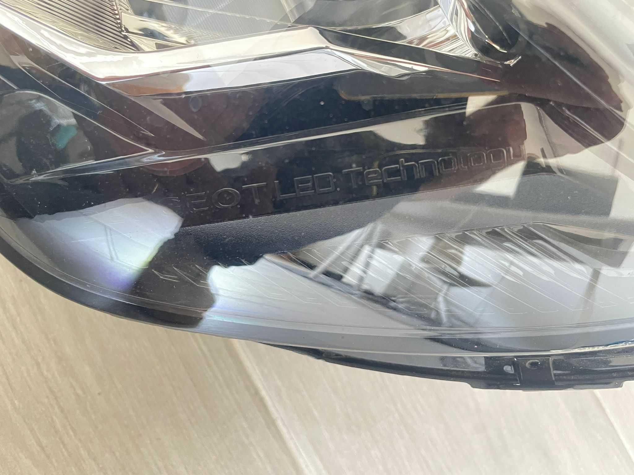 otica frontal ESQ peugeot 208 II / 2008 II LED