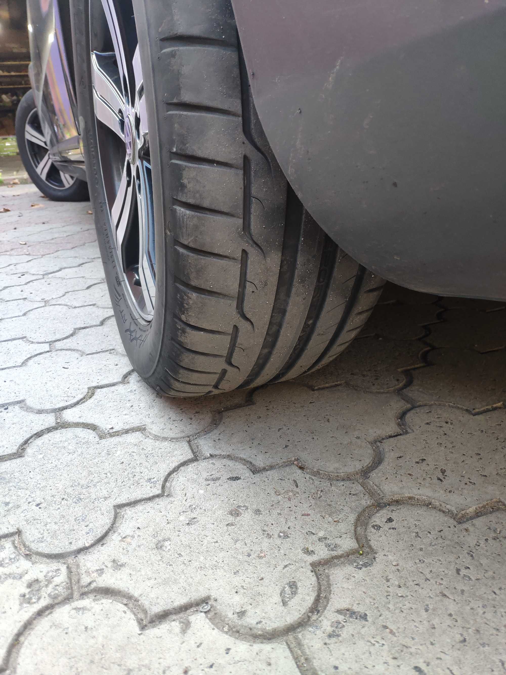Шины 215/55/16 лето Dunlop Sport Maxx