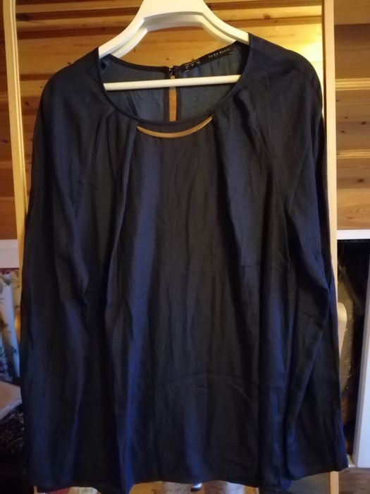 Blusa acetinada da Zara