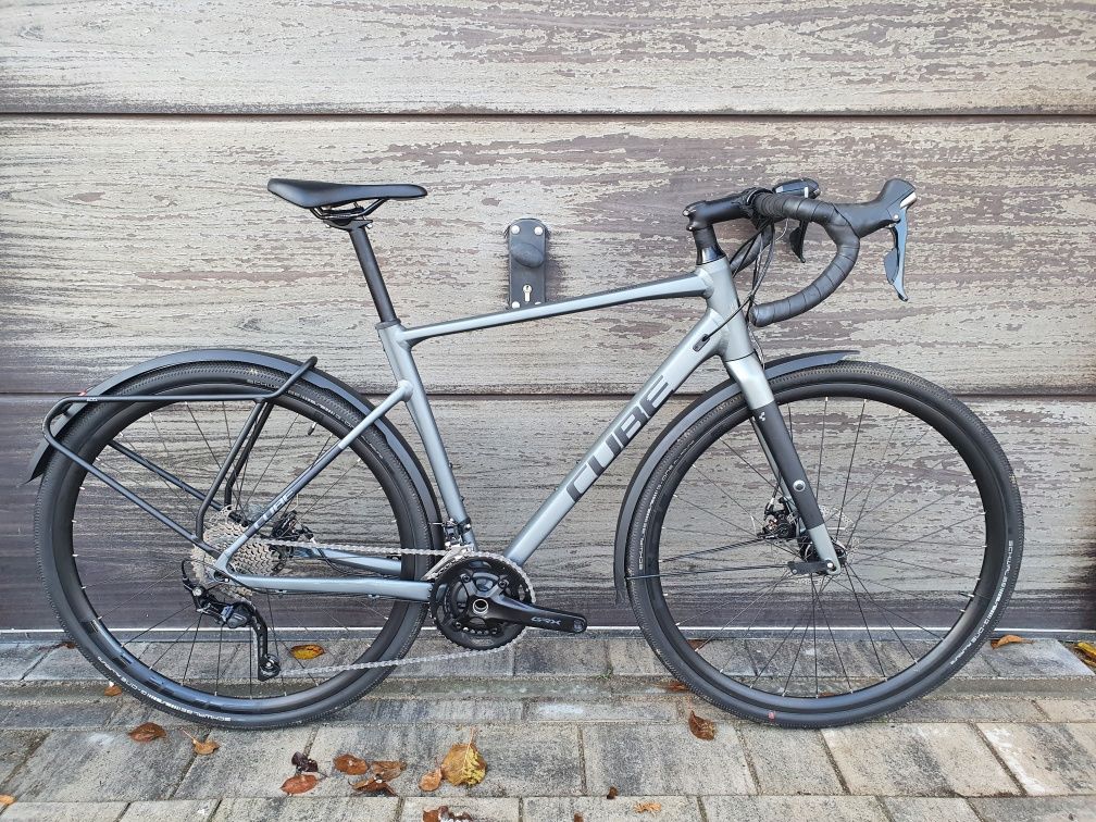 Gravel Cube nuroad, Rozm M , Shimano GRX