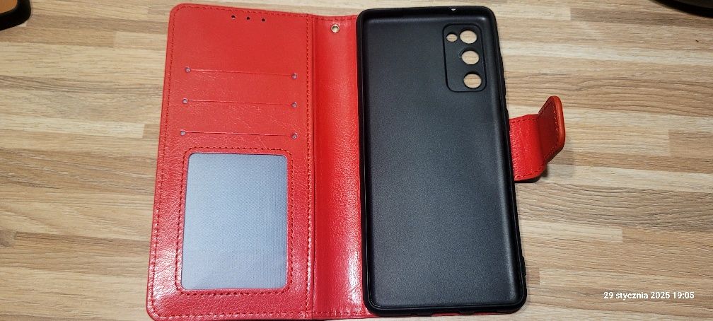 Etui zamykane S20fe