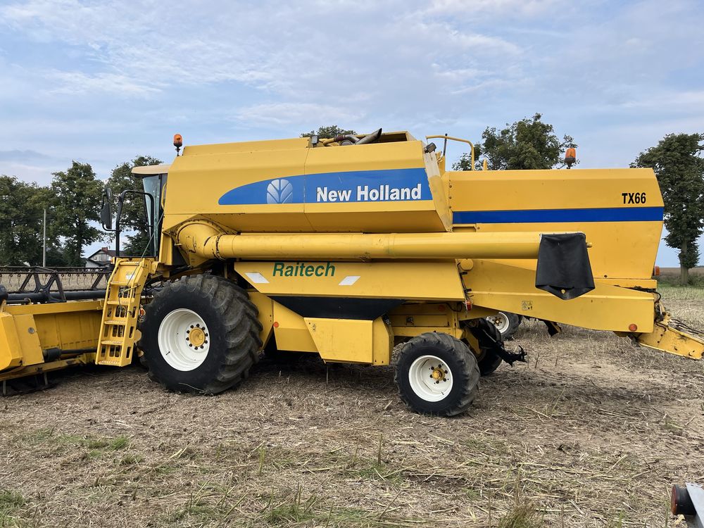 New Holland TX 66 2006r kombajn zbożowy tx 68