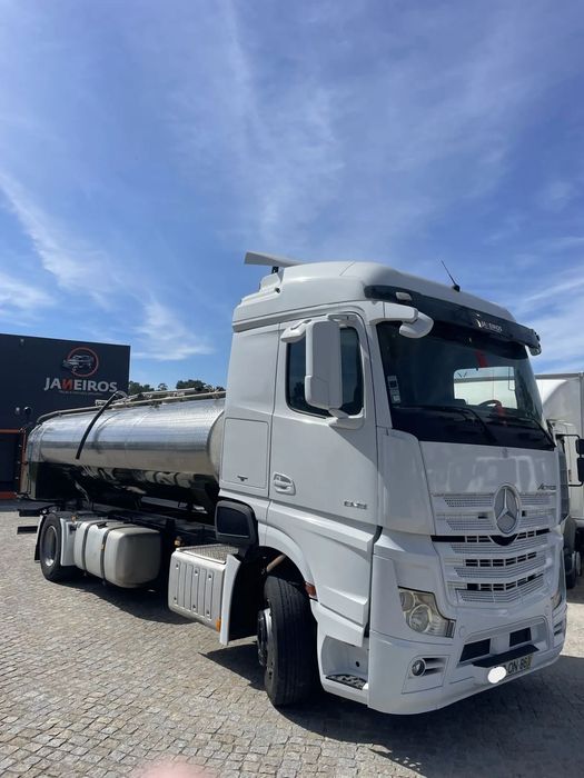 Mercedes Benz Actros 1845 / Cisterna - 2014