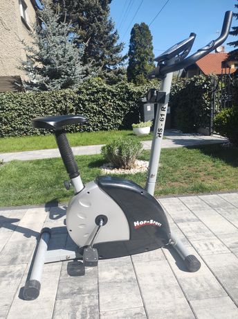 Rower stacjonarny, rowerek treningowy.