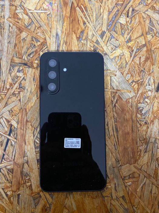 Samsung Galaxy A26 – 128GB | 3 meses de uso | Pequeno risco na tela