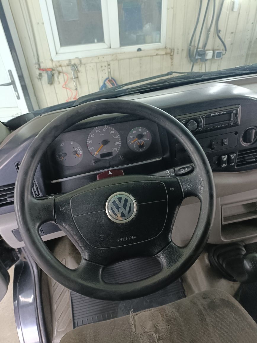 Продаю Volkswagen LT35