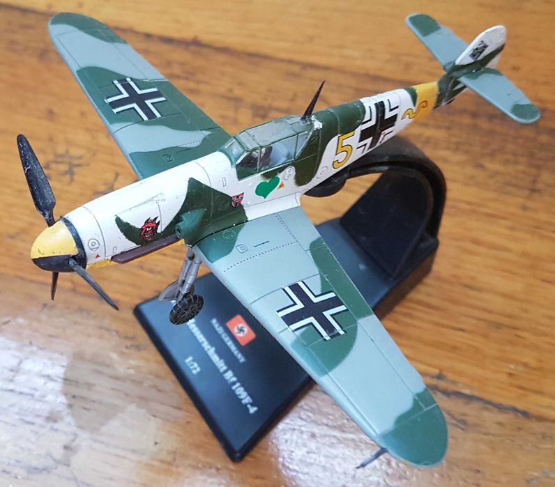 modele samolotów  czołg