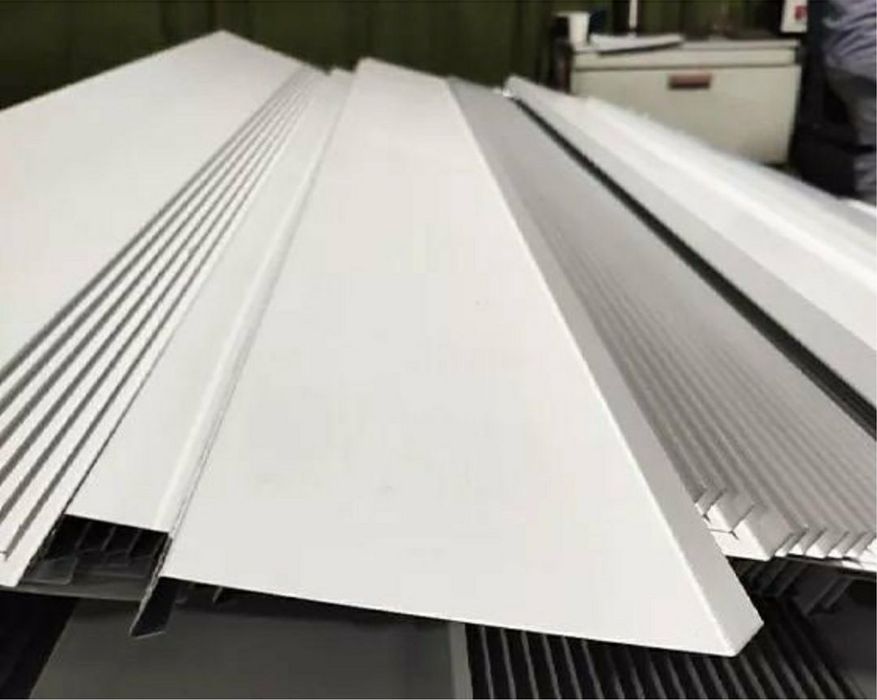 Отливы для окон и крыш из металла под заказ