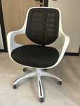 Fotel biurowy CorpoComfort BX-4325 Czarny