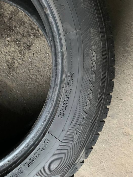 Зимние шины Toyo Snowprox s953 225/60 R17