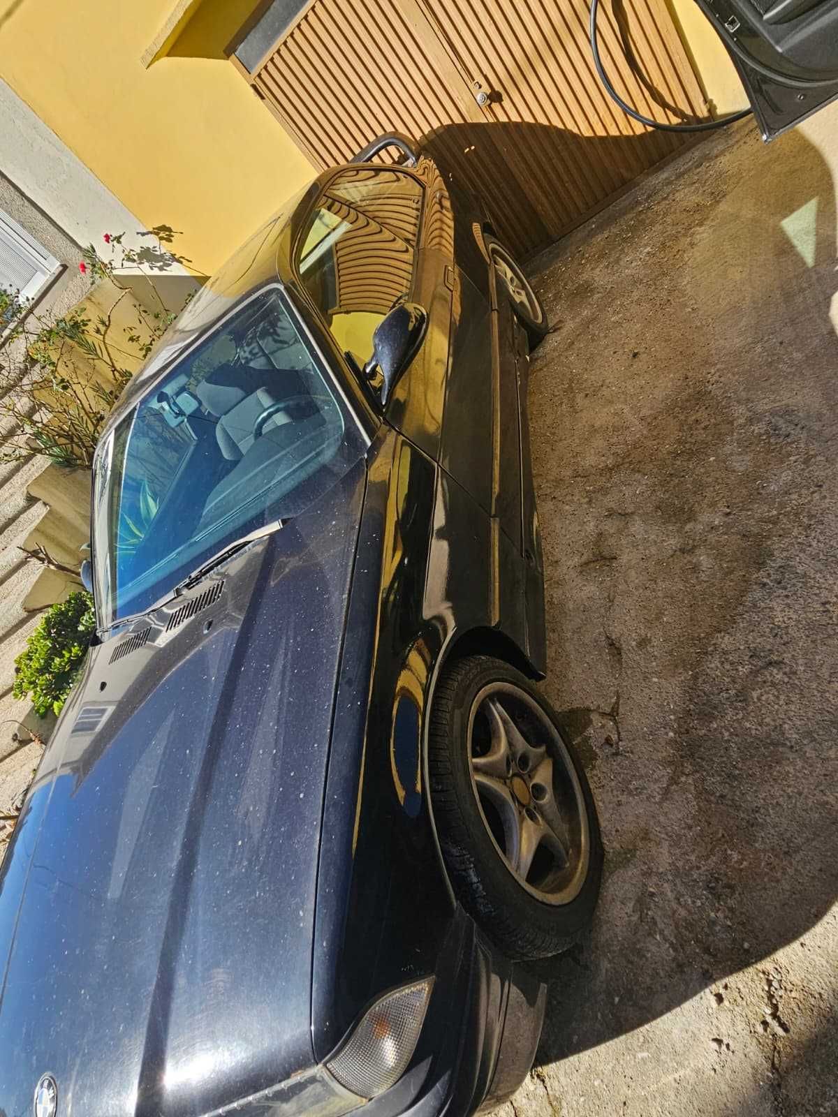 BMW E36 318is Coupé – 1993