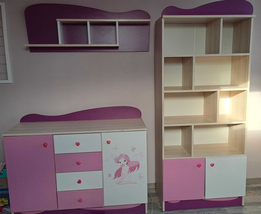 Meble dla dziewczynki w bardzo dobrym stanie