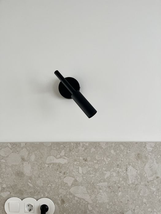 Candeeiro de parede minimalista