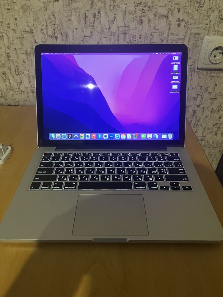 Продам Macbook pro 13’ 15 года