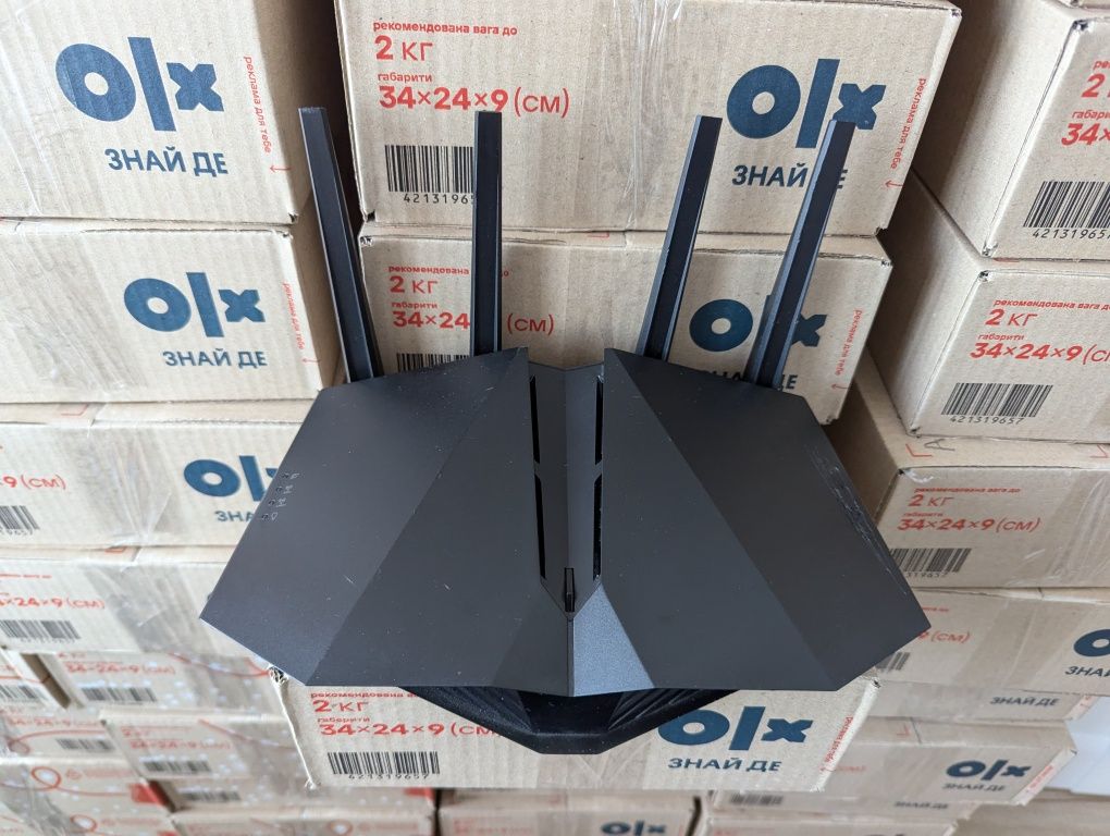 Маршутизатор роутер Asus RT-AX82U Gaming Wifi 6 Router PS5 RGB AiMesh