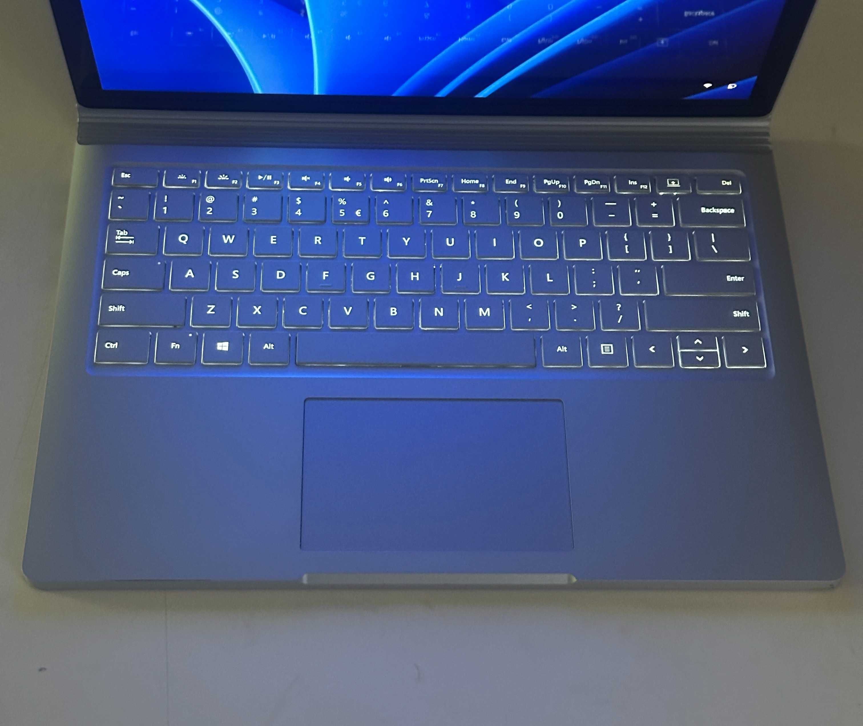 Laptop Microsoft  Surface Book |i5-6gen 8GB RAM 256GB SSD| ZŁOTA CENA!