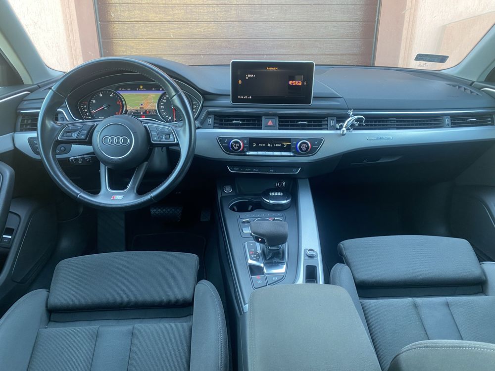 Audi A4 b9 190KM S-tronic Quattro