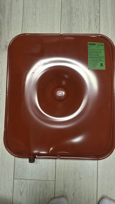 Naczynie wyrównawcze Buderus, przeponowe 9L Winkelmann