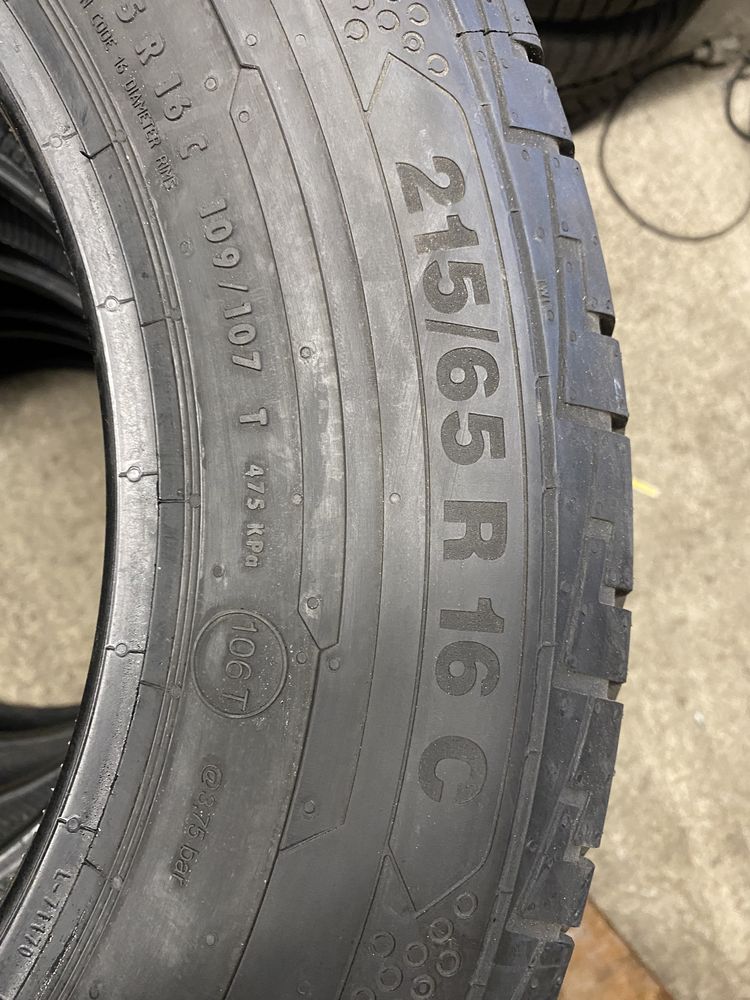 215/65R16C  Continental ContiVanContact 100