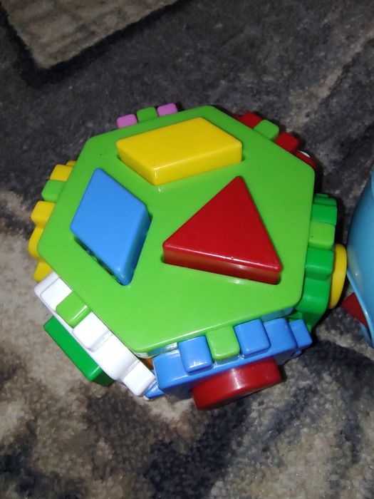 Сортер Тигрес (12 фігур) стан хороший