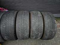 Opony wielosezonowe Goodyear Vector 4 seasons 215/45/17 rok 2022 7mm