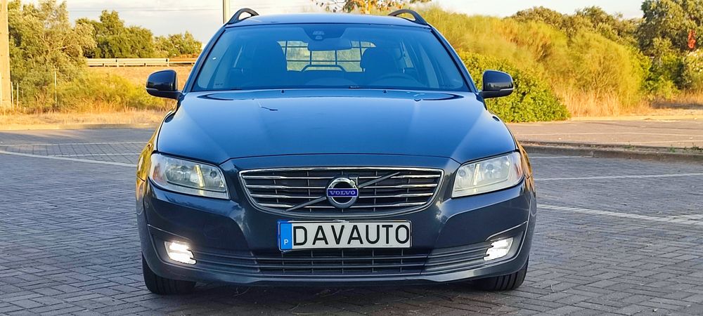 Volvo V70 1.6 D2 Momentum III Restyling Automático garantia Troco