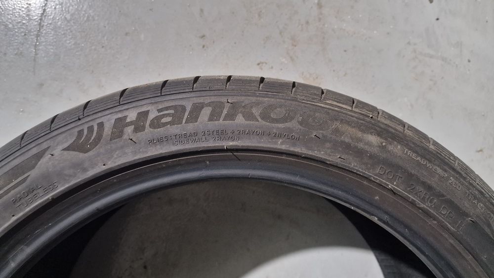 pneus 245/45 ZR18 100Y NOVOS