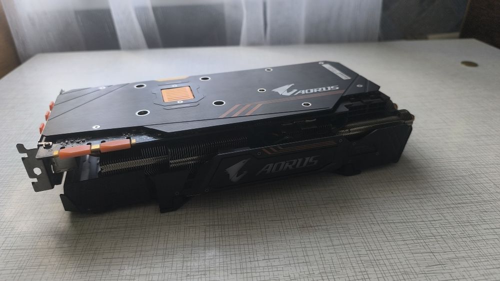 ПРОДАМ GTX 1080Ti 11 G