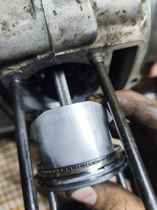 Witam sprzedam silnik rfz 140