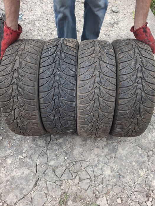 Резина R14 175/65 зимняя есть много вариантов.