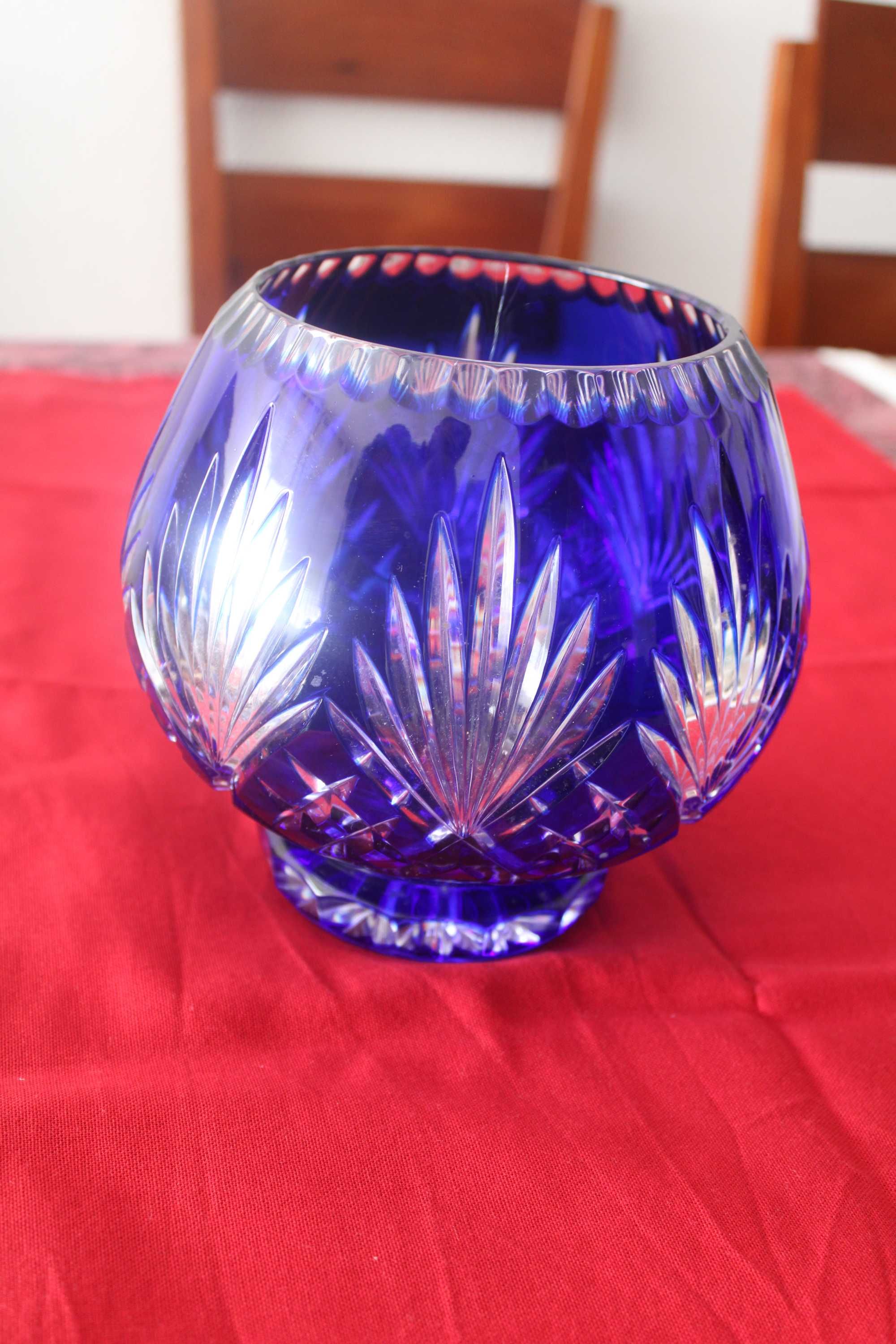 Cachepô Cristal Double em azul cobalto e  cristal Lapidado, anos 50