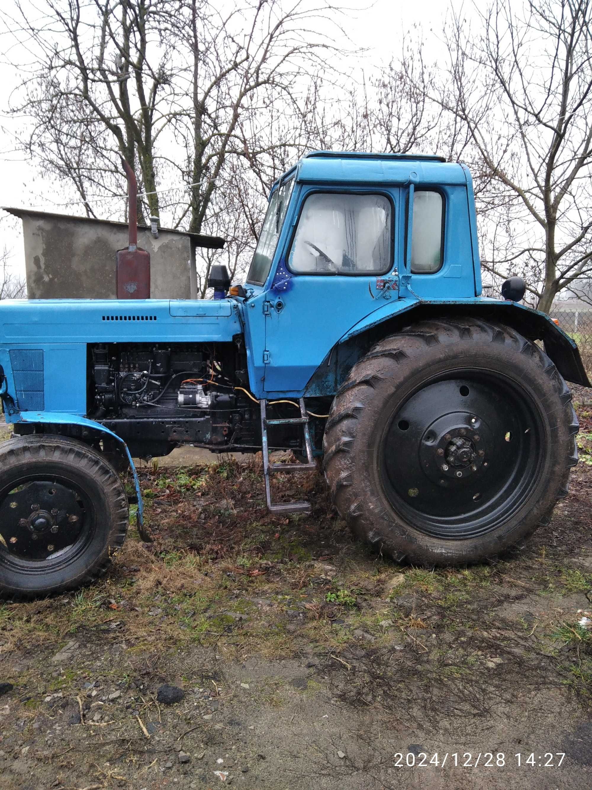Трактор 1992 року