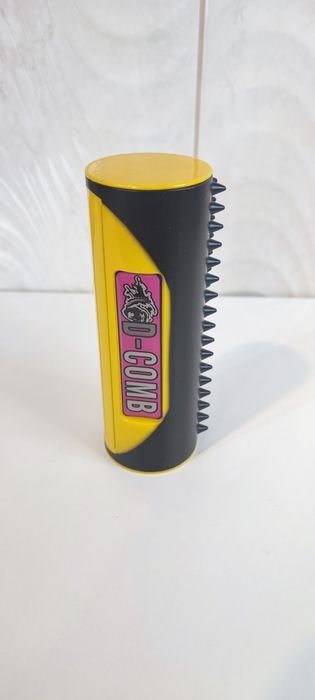 Szczotka trymer d comb do pielęgnacji sierści psów