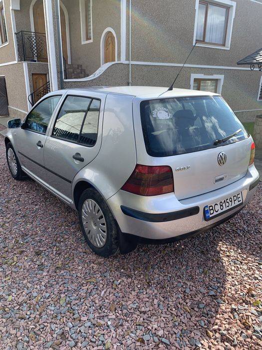 Продаю Volkswagen Golf IV