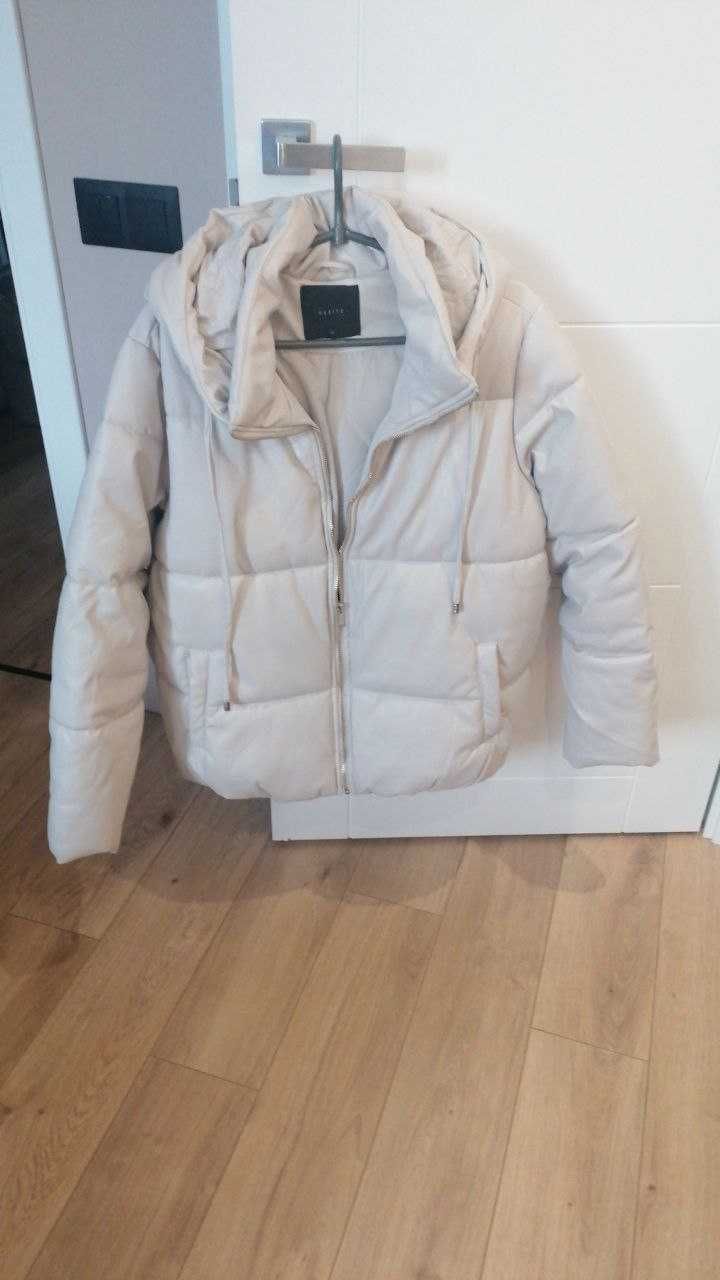 Жіноча куртка Mohito L/XL