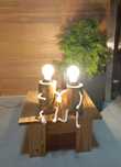 Lampa z drewna dekoracyjna