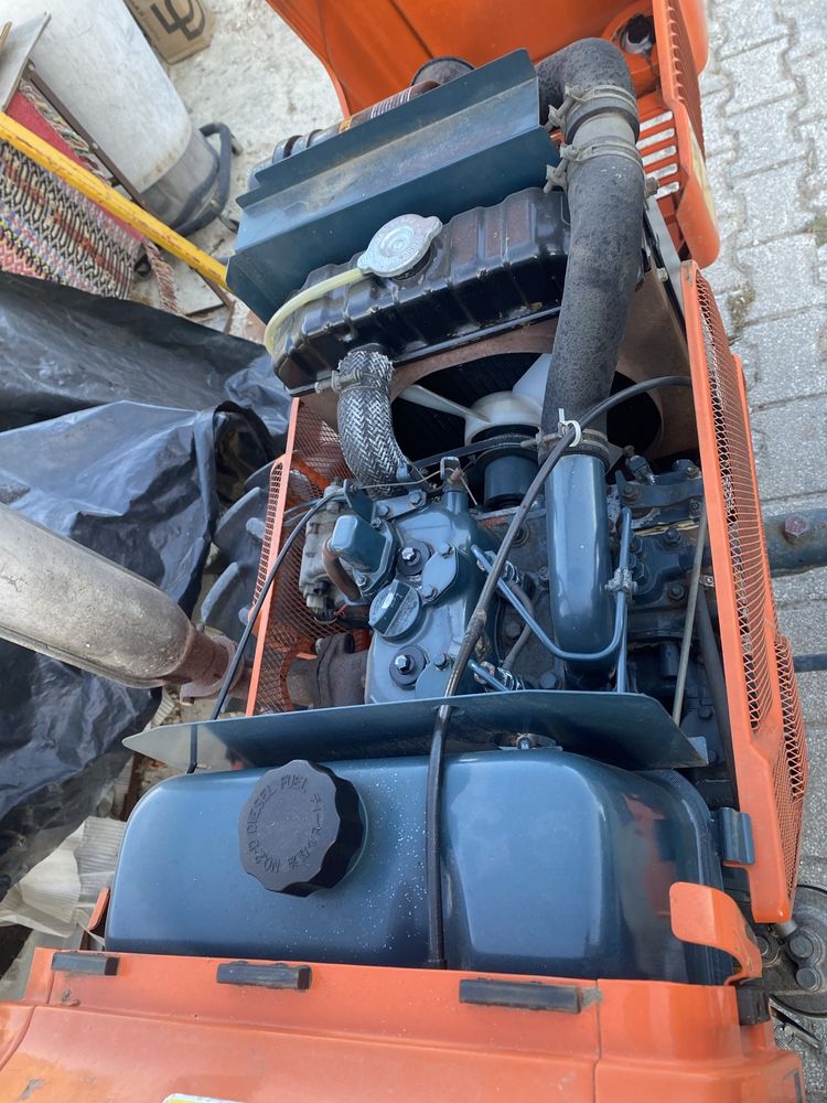 Trator Kubota ZL1501 DT