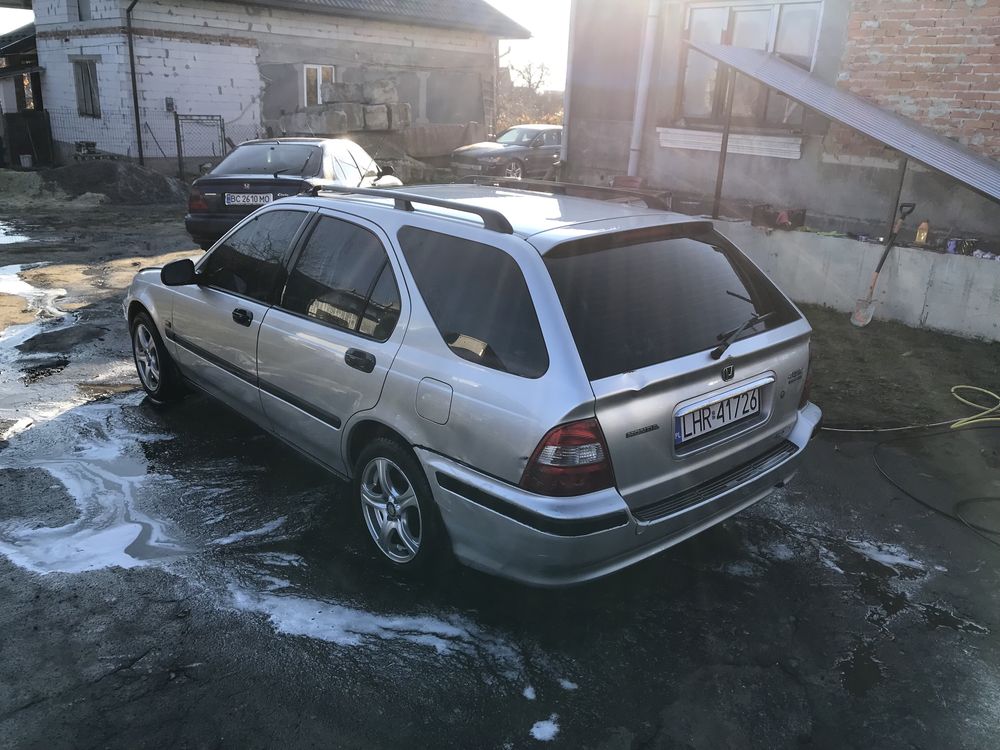 Honda Civic MB універсал двигун D16W3, та інші запчастини.