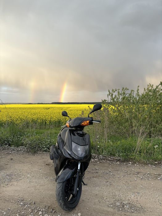 Скутер Yamaha sygnys 125