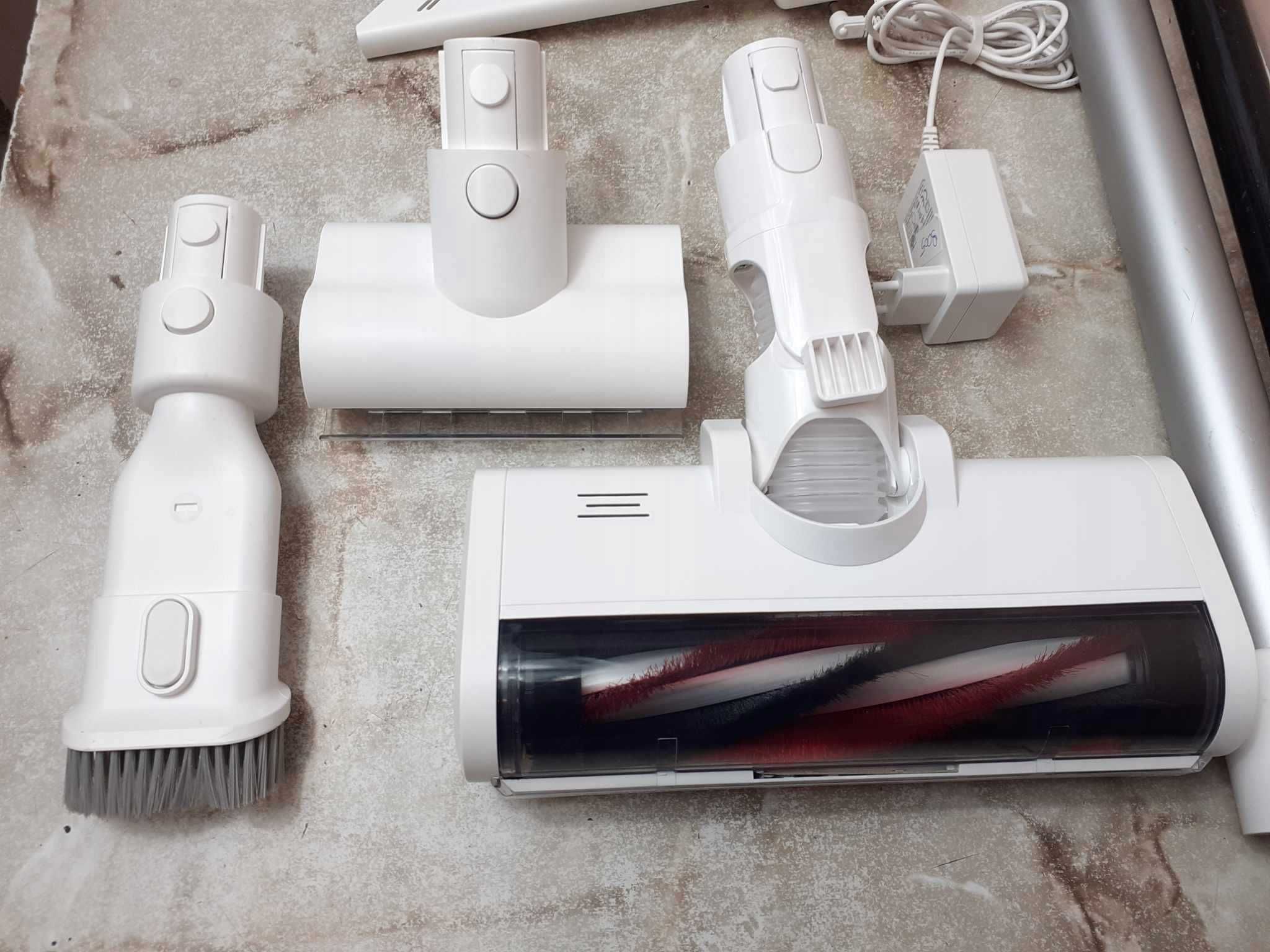 Odkurzacz ręczny Xiaomi P2046-79IPBC biały