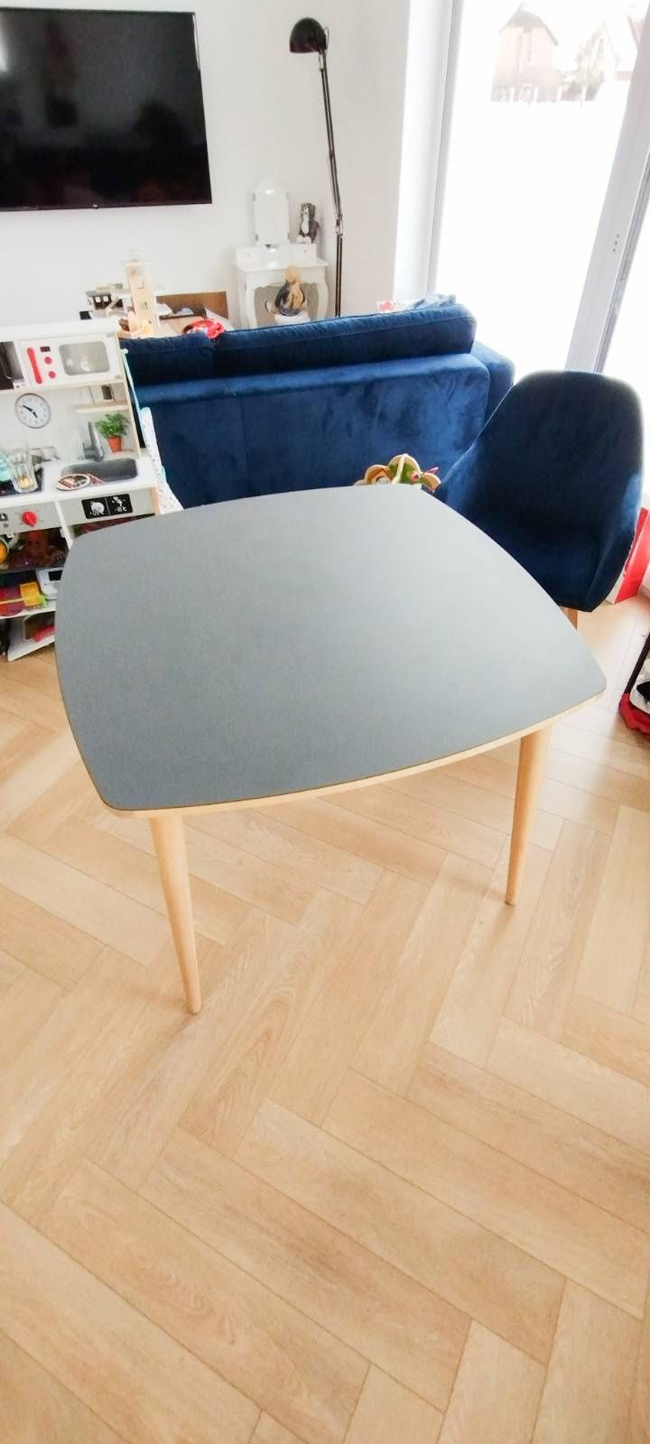 OMTÄNKSAM stół 95 x 95 cm antracytowy/brzozowy Ikea do jadalni kuchni