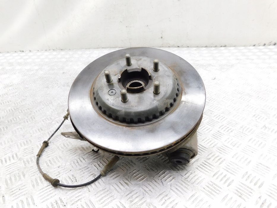 zwrotnica piasta prawa tył l8b2-5a970-ad land rover defender ii l663