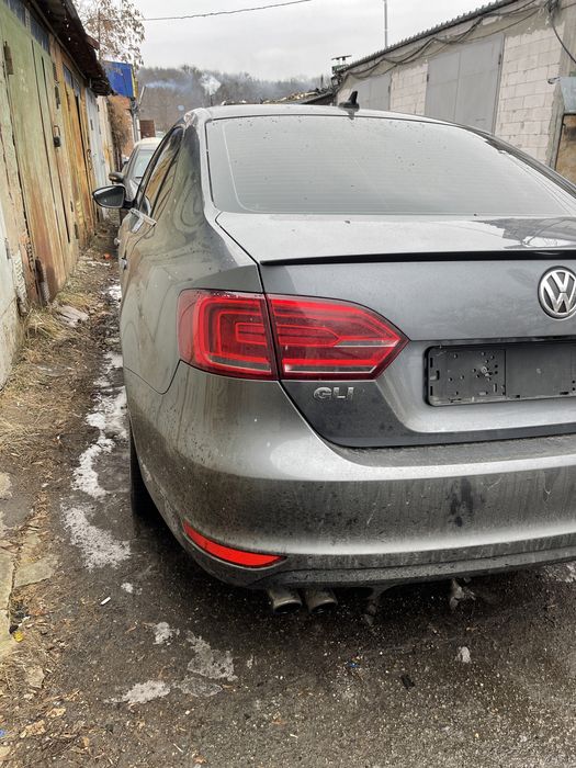 Разборка Jetta gla 2013 года 2.0 бензин