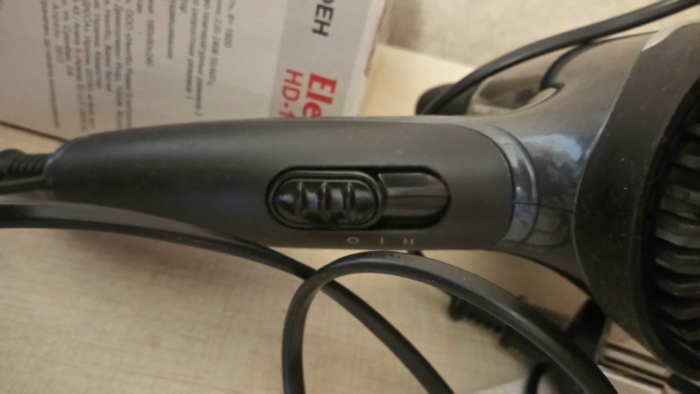 Фен Elenberg HD -1600.