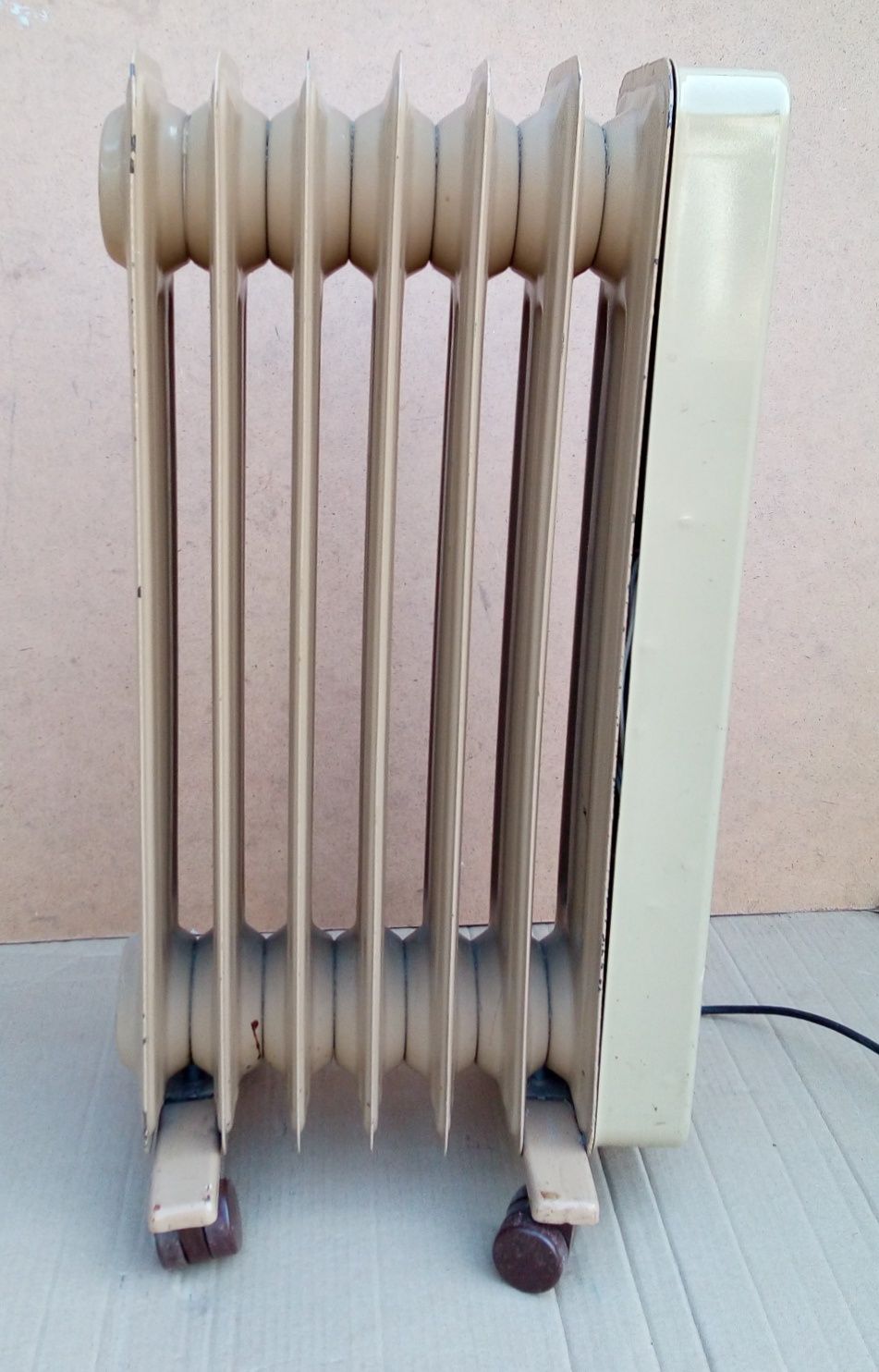Масляный электро радиатор Гелиос - М