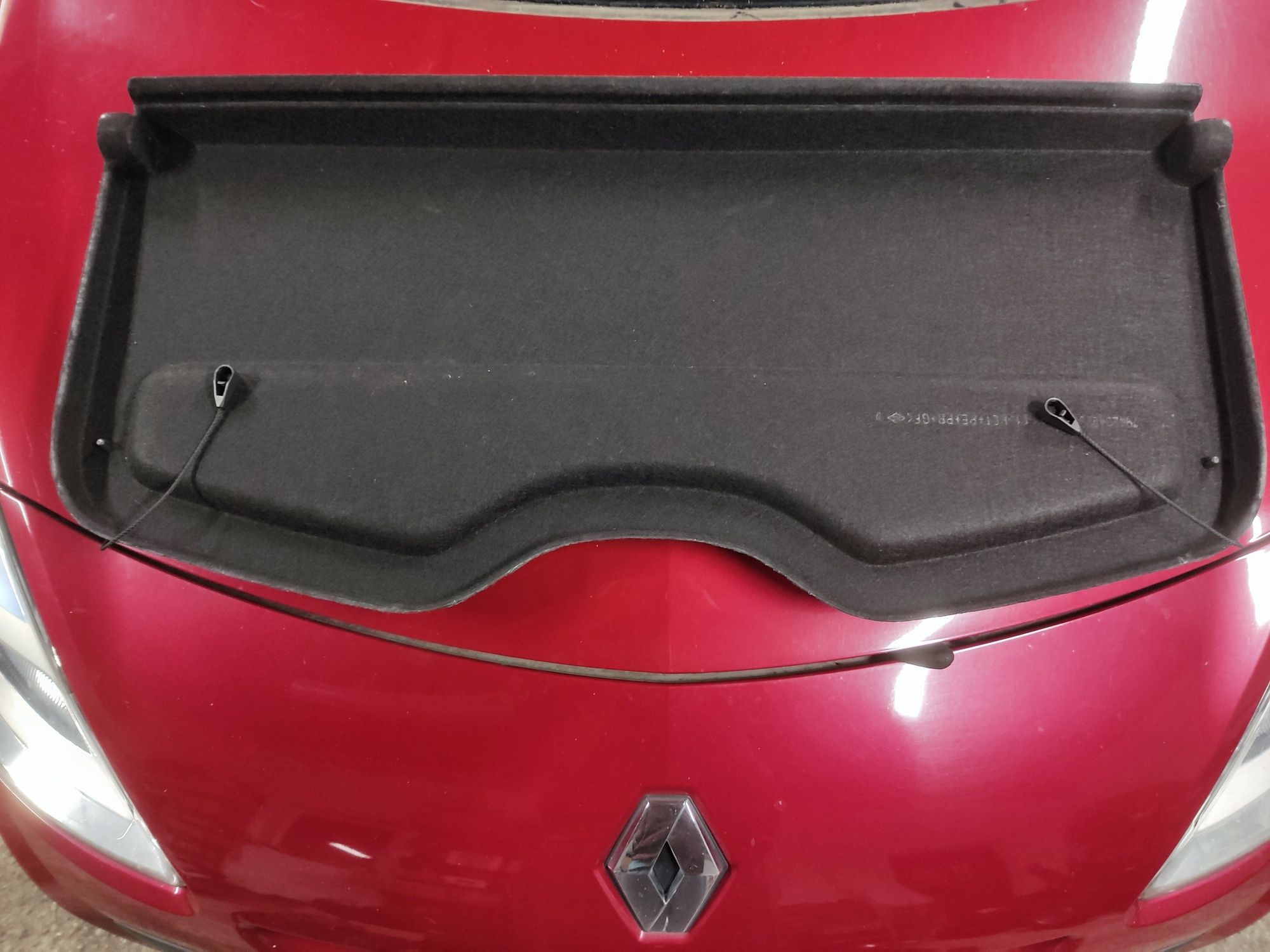 Półka tylna bagażnika Renault Clio 3 Hatchback 5 drzwi